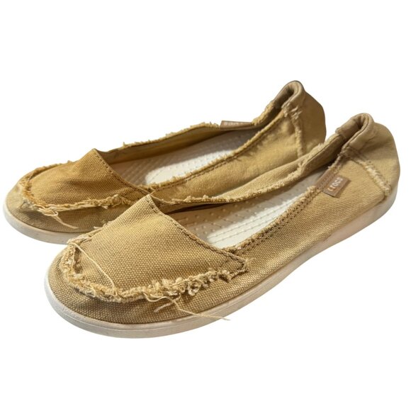 Women's Crocs Canvas Flats Tan Size 6 With Frayed Edges - Picture 1 of 9